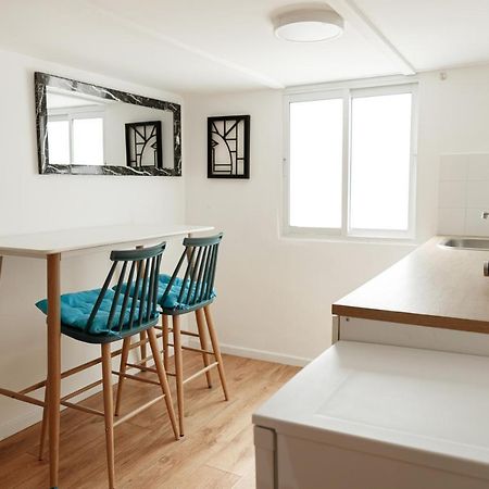 Theodor Apartments By Gamtiza Tel-Aviv Kültér fotó