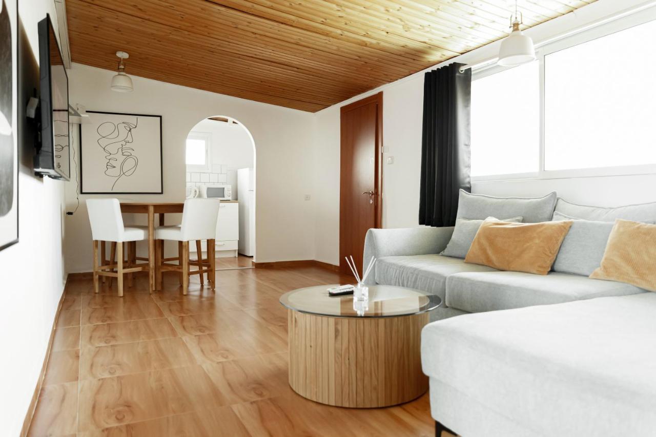 Theodor Apartments By Gamtiza Tel-Aviv Kültér fotó