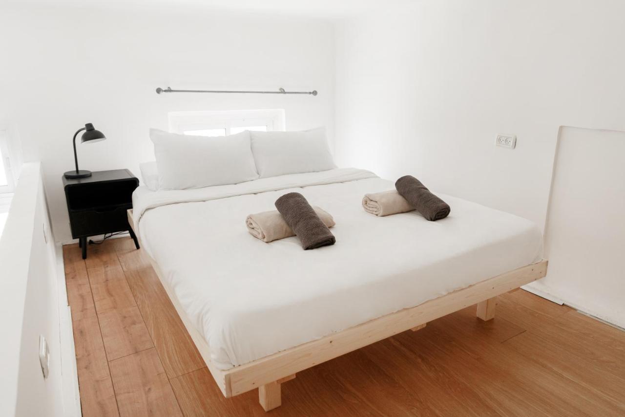 Theodor Apartments By Gamtiza Tel-Aviv Kültér fotó